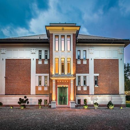 Vila Na Landeku オストラヴァ エクステリア 写真
